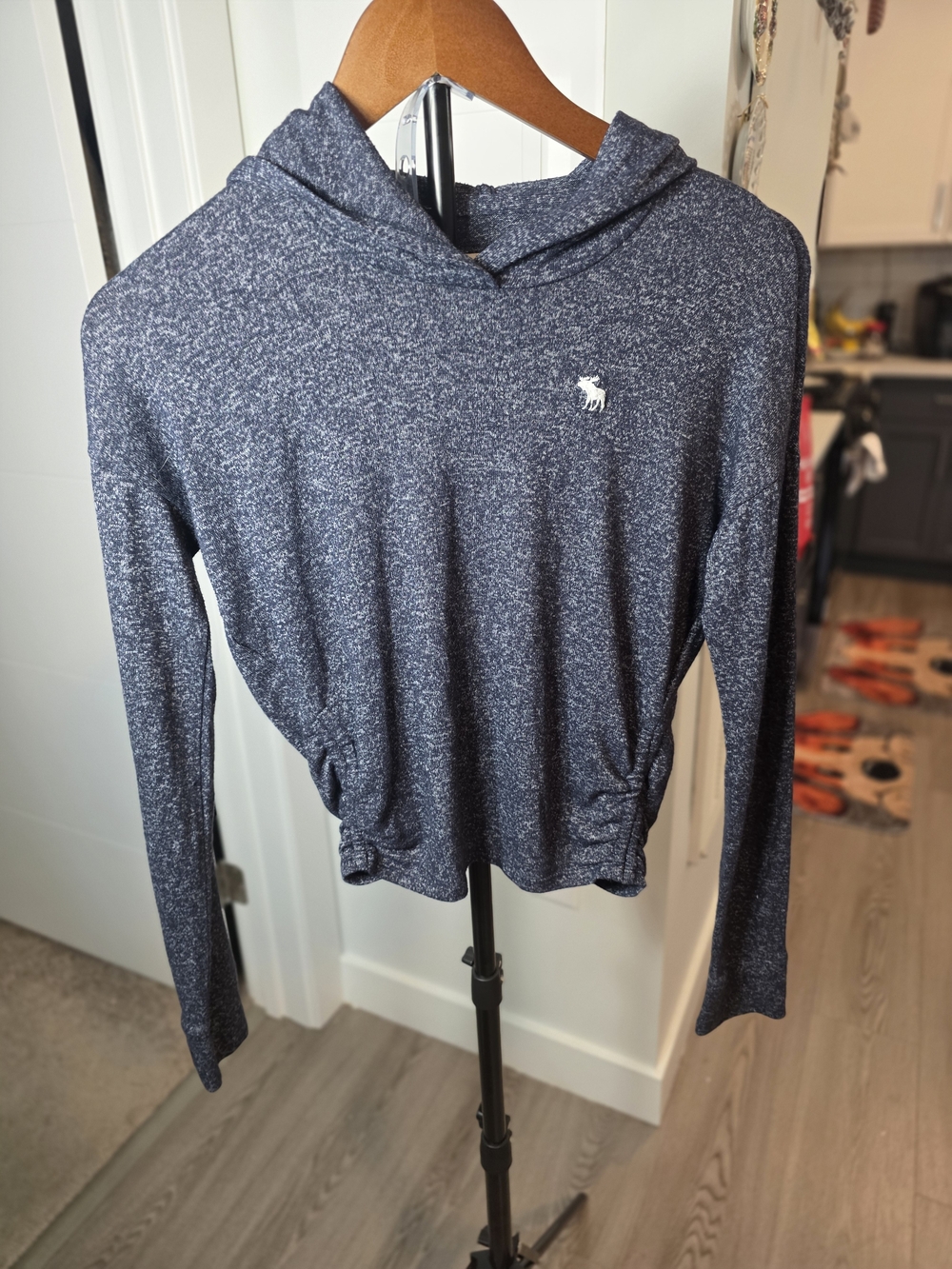 Abercrombie & Fitch Navy Blue Hooded Long-Sleeve Top Size 12 Girls